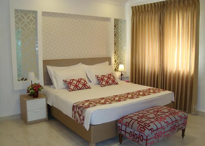 Gallery Hotel